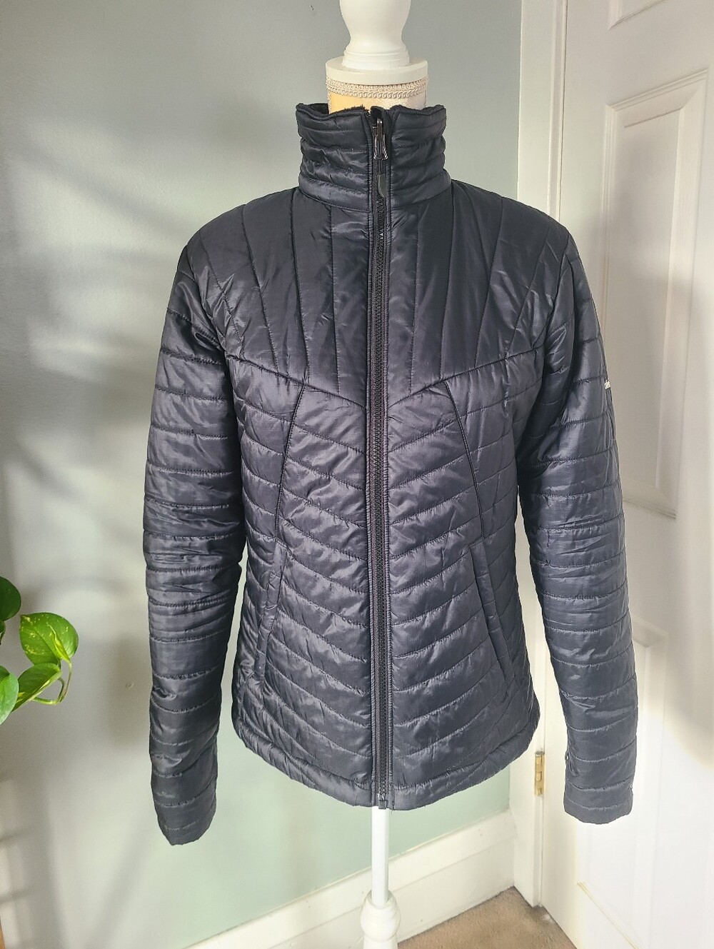 Columbia Quilted Jacket Puffer Jacket Women’s M Black Omni Heat Insulated Warm
